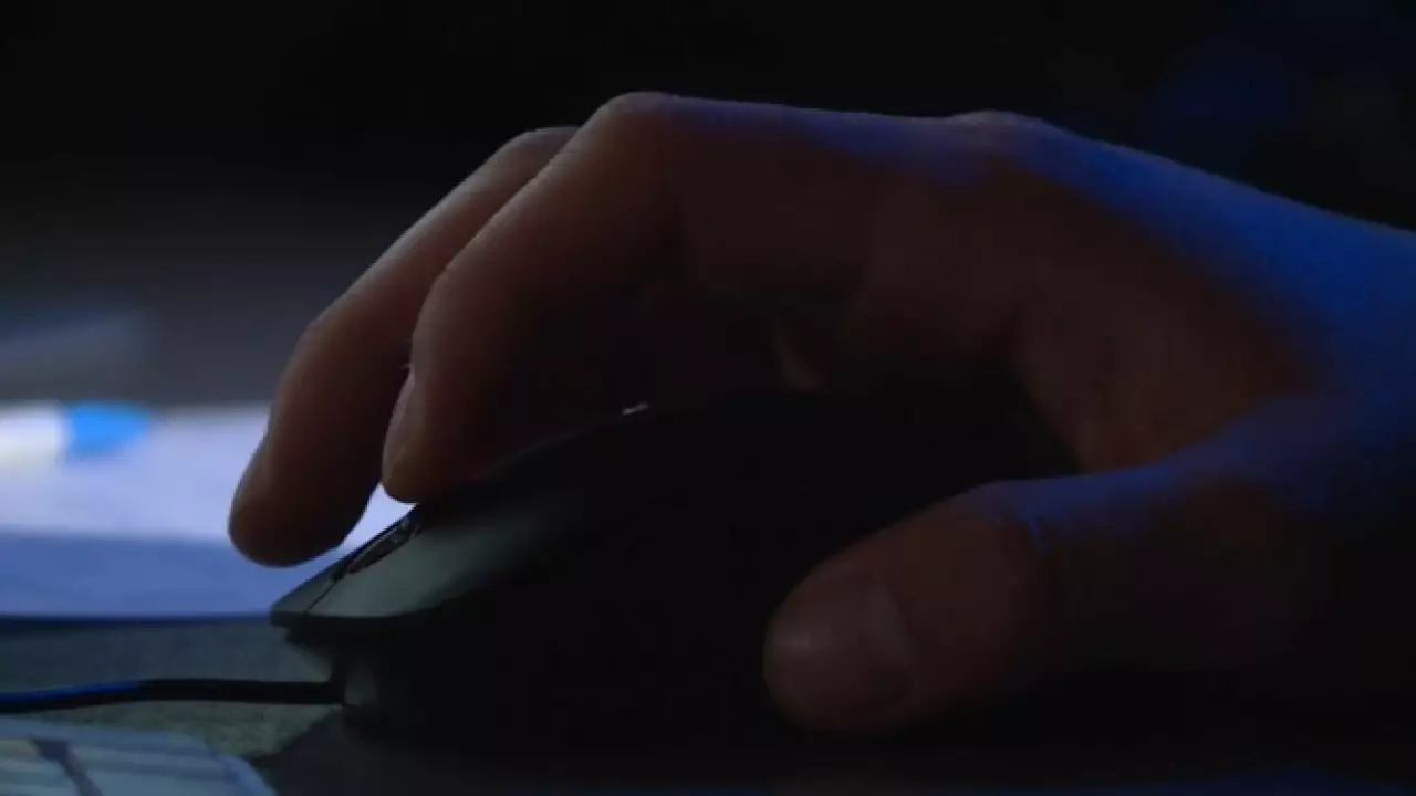 Казахстанцев предупреждают о рассылке вредоносных файлов