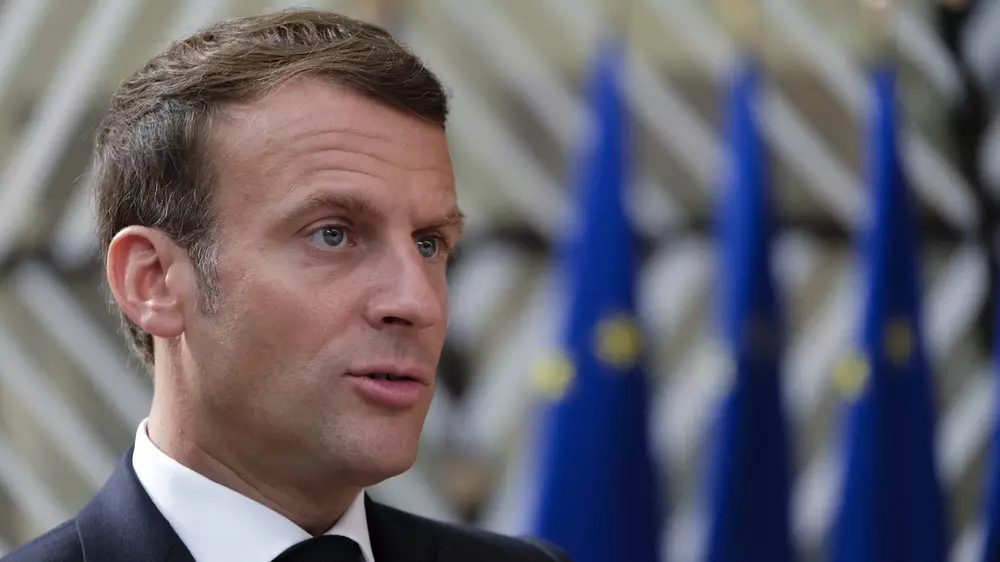 Макрон заявил, что Европе нужны правила сосуществования с Россией