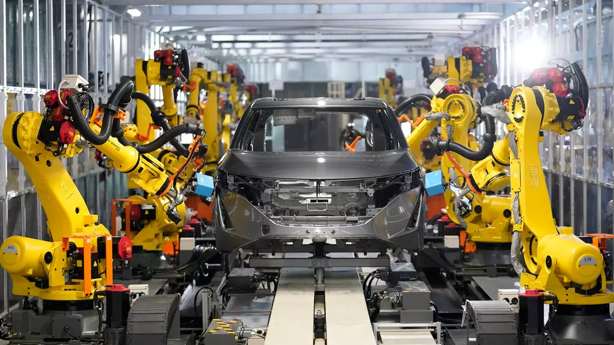 Nissan сокращает производство и рабочие места на фоне рекордных убытков