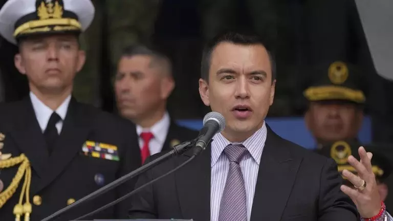 Эквадор үкіметі уақытша Гуаякильге көшеді