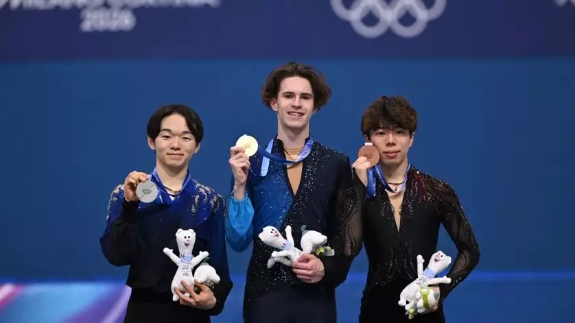 Еліміздің Әнұраны араға 32 жыл салып қысқы Олимпиада төрінде тағы шырқалды 