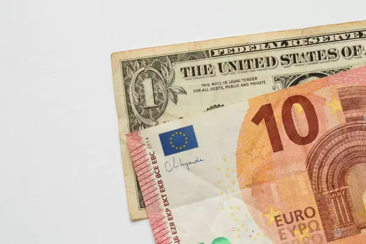 Курс валют в обменниках Алматы и Астаны 14 февраля