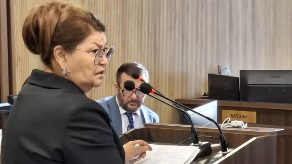 Туысымен соттасқан Бишімбаевтың анасы істі жеңіп шықты