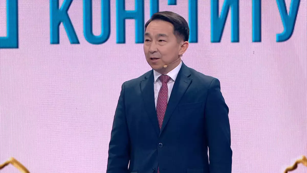 Историческая преемственность и статус "Ата Заң": как изменится главный закон страны