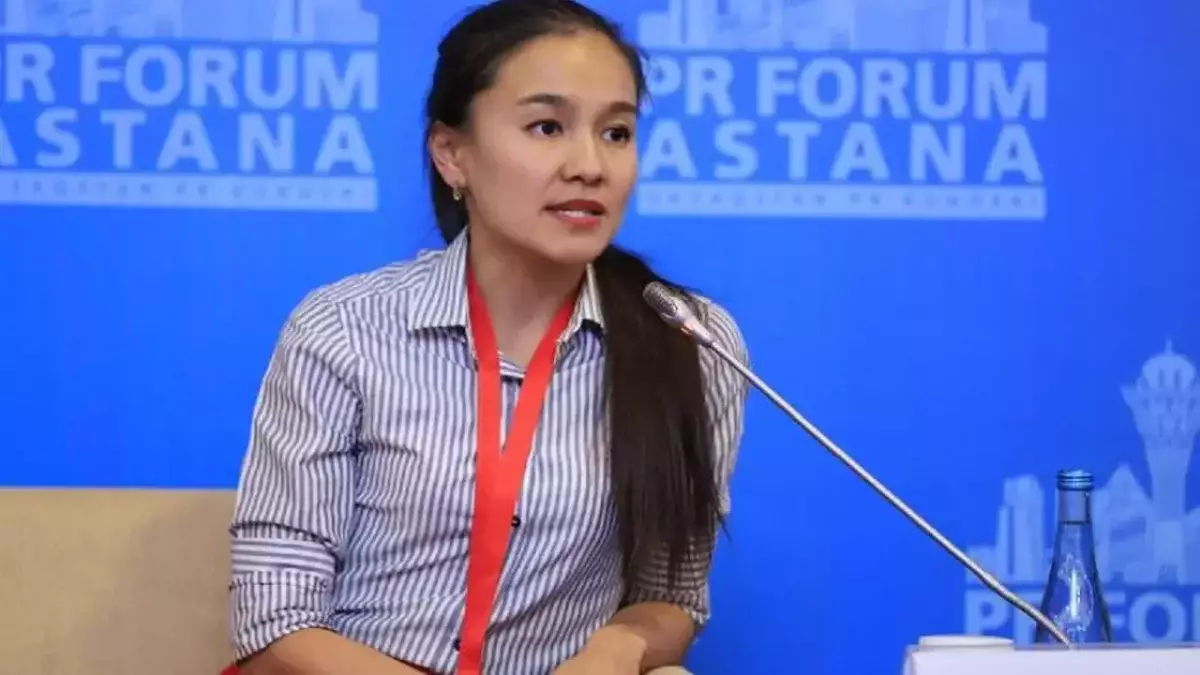 "Понятно даже школьнику": политолог оценила преамбулу Конституции РК