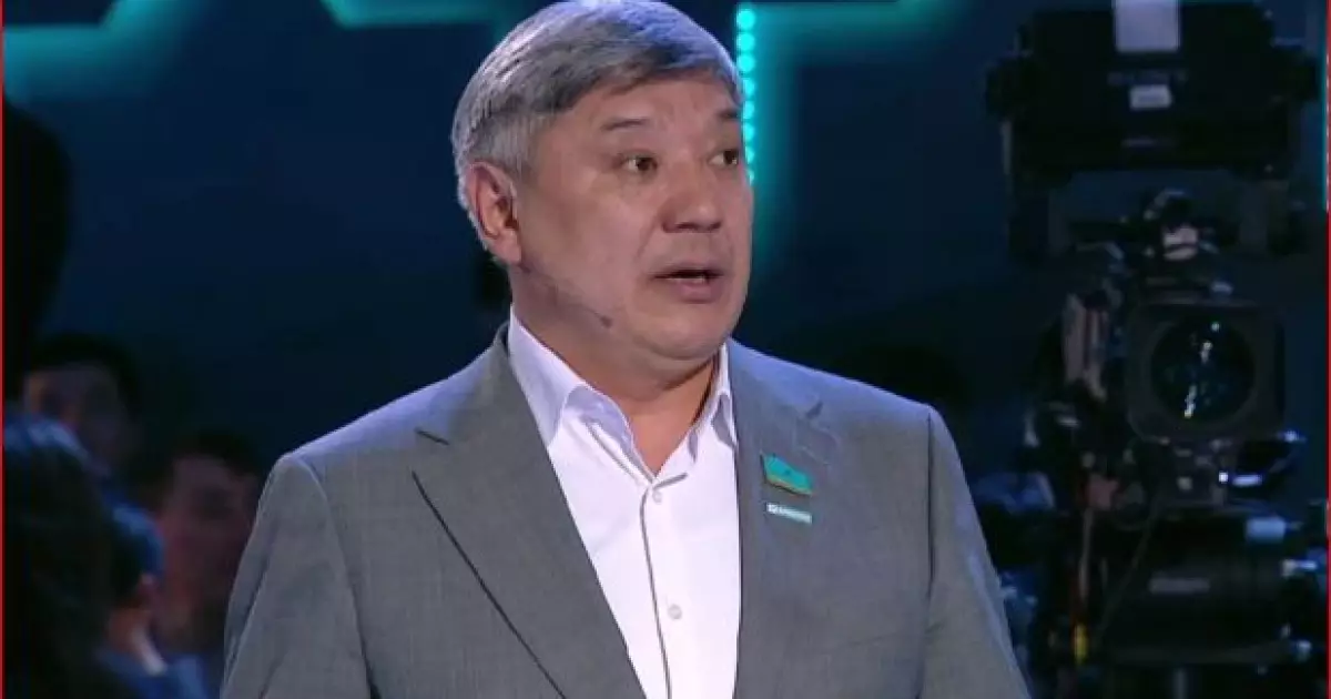   Жанарбек Әшімжанов: Жаңа Конституция жобасында экономикалық, саяси тәуелсіздік барлығы қамтылған   