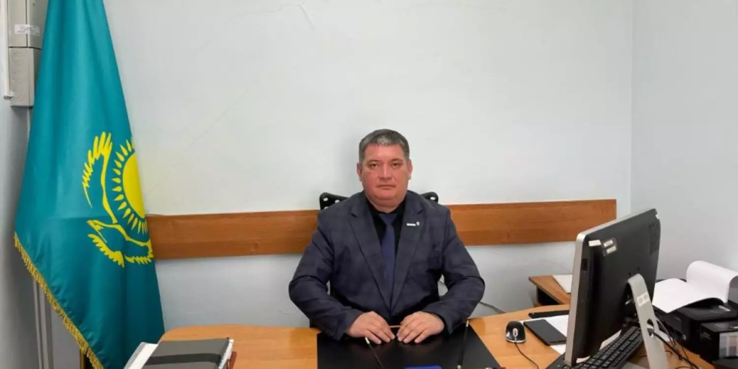 «Нихр*на не сделала»: Ауыл әкімі дөрекі сөзі үшін сөгіс алды