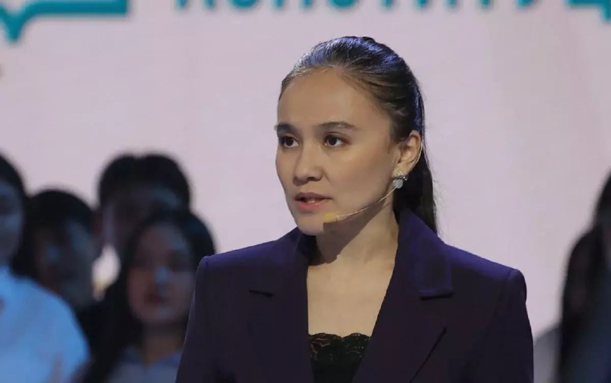 Жаңа Конституцияда негізгі стратегиялық бағыттар айқындалды - саясаттанушы