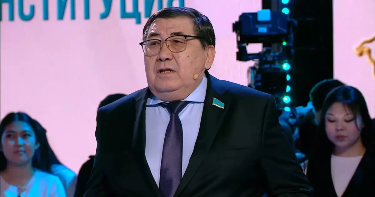  Ермұрат Бапи: Бұл – ел өміріне қажеттіліктен туындаған қадам 