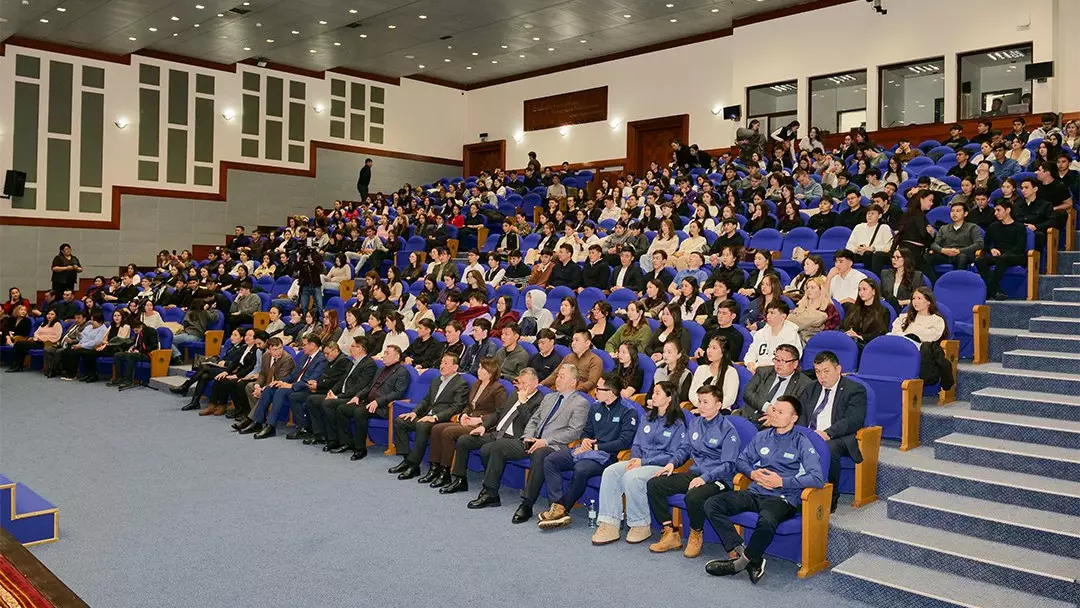 "Хабар" арнасы қоғам дертіне қарсы: Студенттерге арнайы көрсетілім өтті