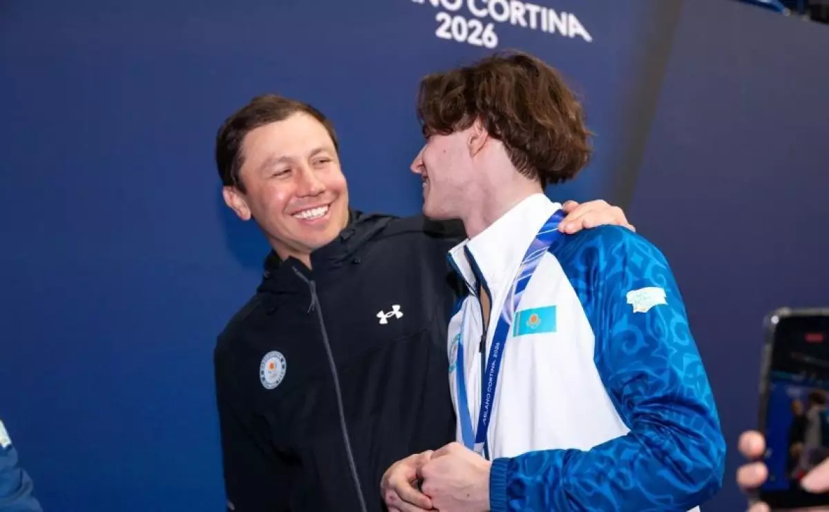 Геннадий Головкин Михаил Шайдоровты Олимпиада алтынымен құттықтады