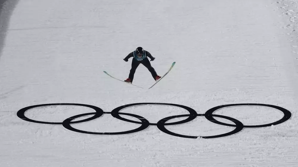 19-летний прыгун с трамплина показал на Олимпиаде-2026 лучший результат в истории Казахстана