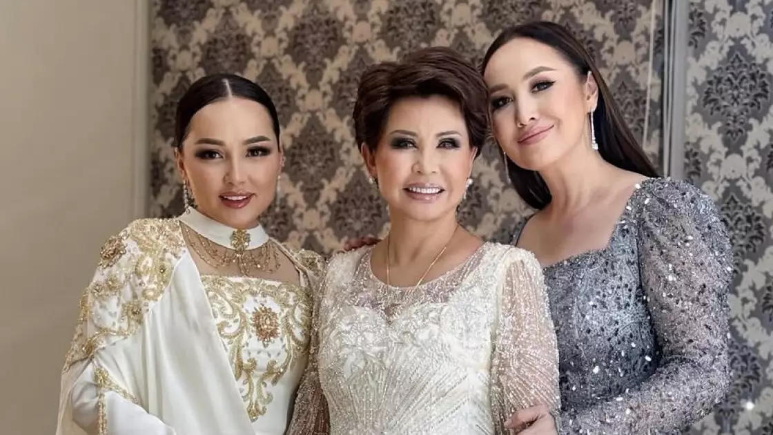 «Үйге кірсем, темір төсекте жаңа ту­­ған үш сәби жатыр»: Роза Рымбаева өміріндегі таңғажайып оқиғасын айтты