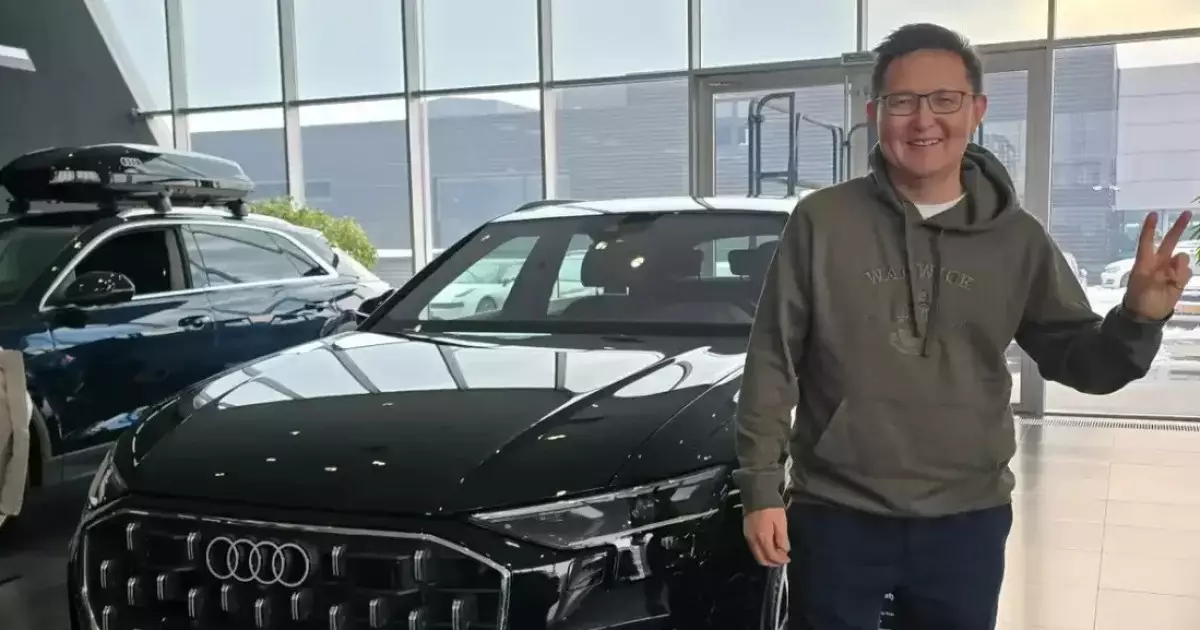   Танымал кәсіпкер Олимпиада чемпионының әкесіне автокөлік сыйламақ   