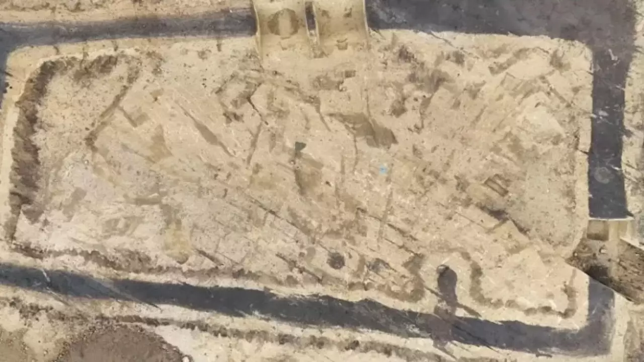 Древний туннель случайно раскопали в Германии