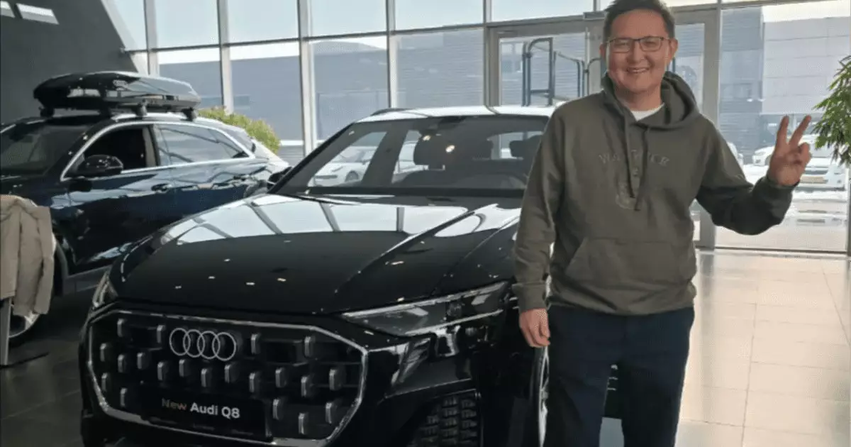  inDrive басшысы Михаил Шайдоровтың әкесіне көлік сыйламақ 