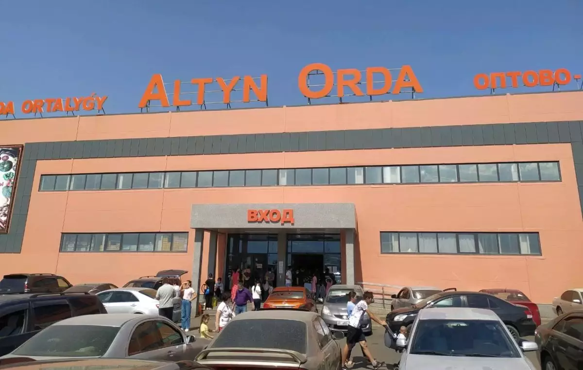 "Алтын Орда" дауы: Базардың экс-иесі Нұрбол Назарбаевтан 15 миллиард теңге талап етті