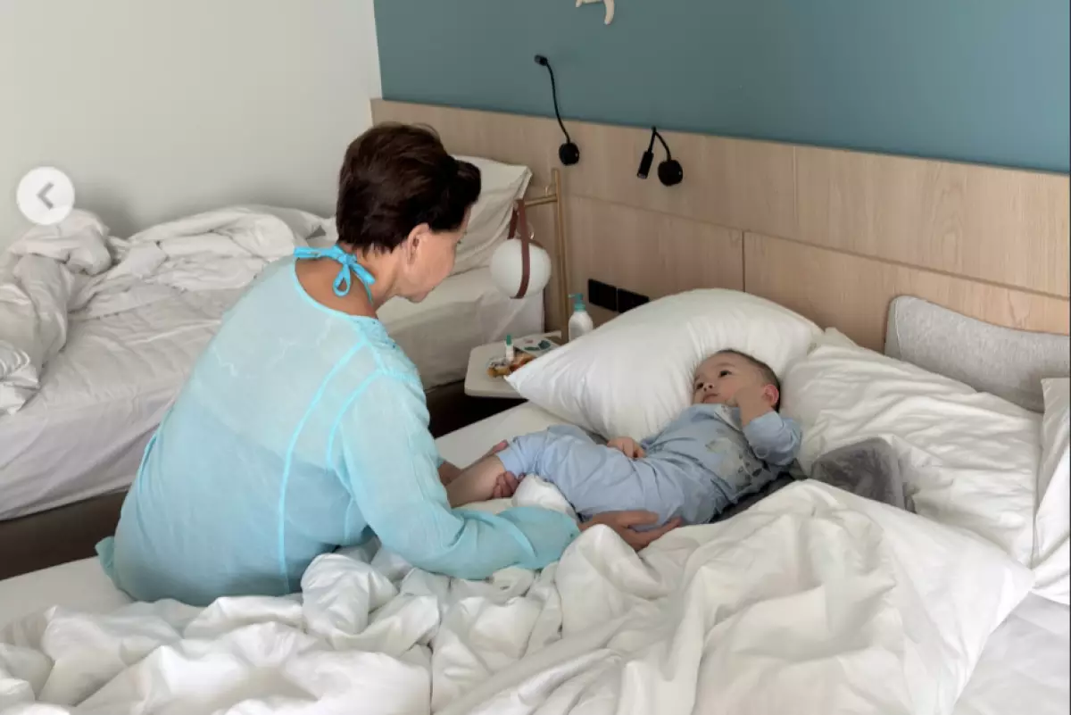 Роза Рымбаева отбасымен бірге жұртты қызықтырған демалысын көрсетті (ВИДЕО)