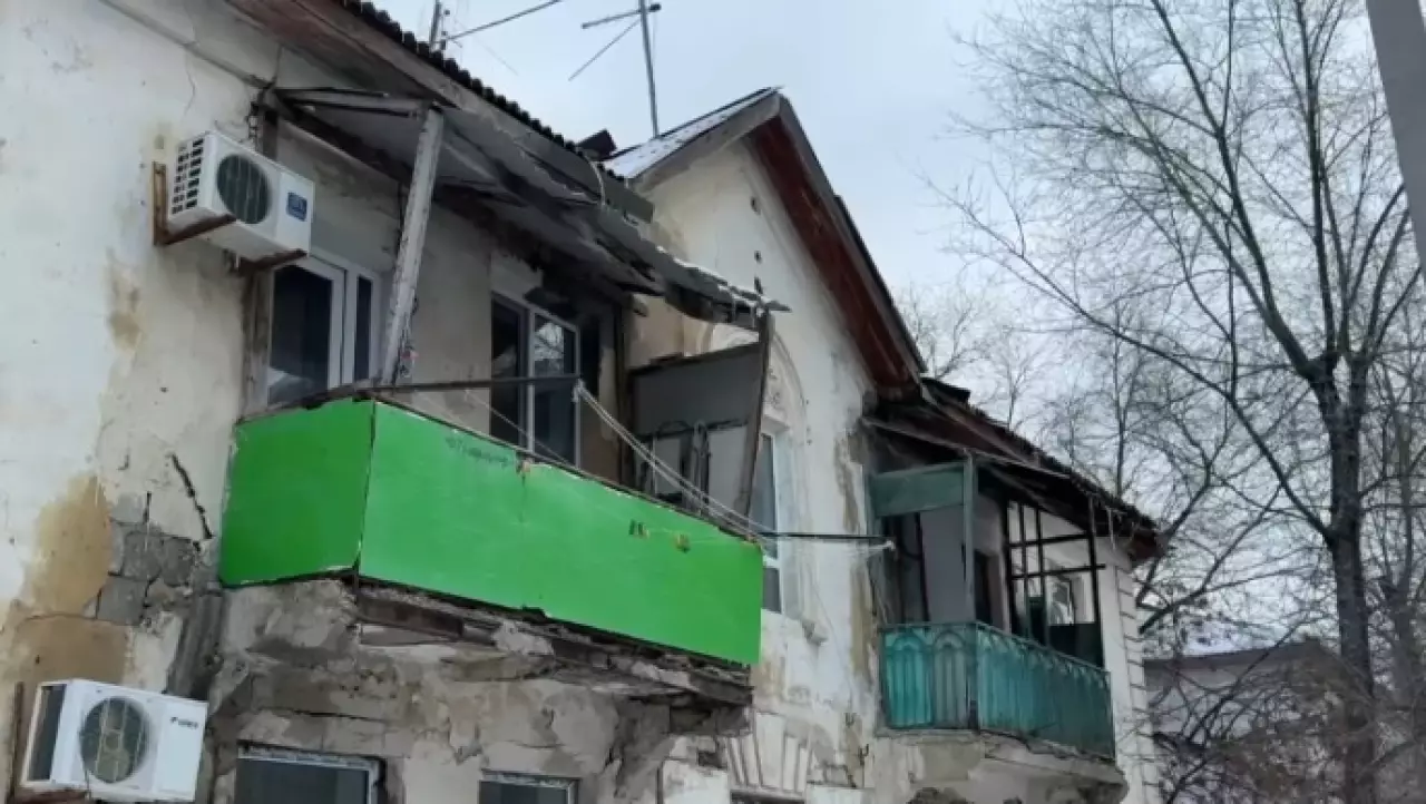 Жильцы аварийных домов в Атырау ждут расселения