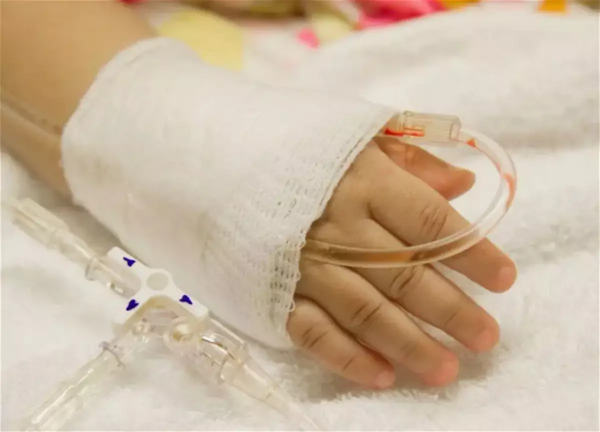 Семилетний ребенок получил 19 ножевых ранений в Азербайджане - новости на Lada.kz 15.02.2026