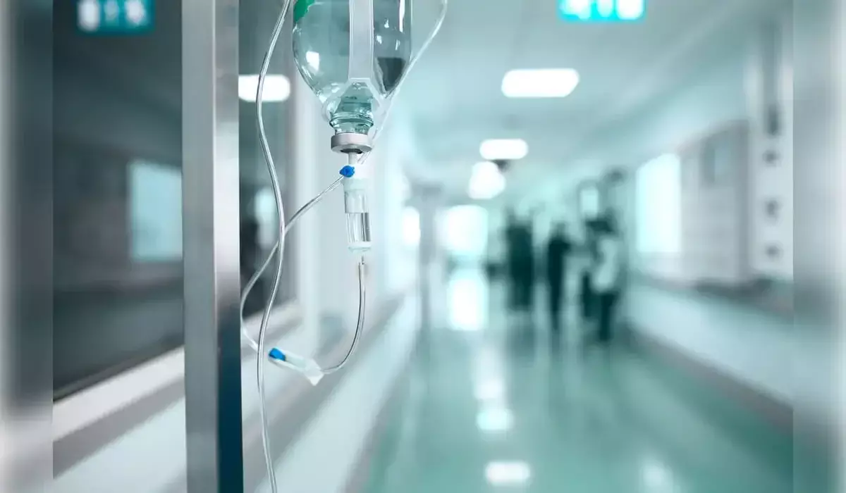 «До слез больно»: блогер заявила о дефиците лекарств в больнице Рудного (ВИДЕО)