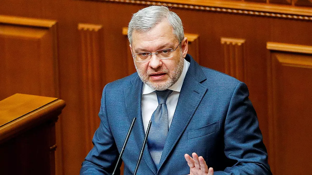 Союзник Зеленского арестован при попытке бегства из Украины на фоне расширения масштабного коррупционного расследования.