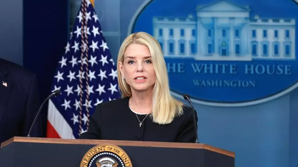 Генпрокурор США раскрыла 300 имен политиков и знаменитостей из файлов Эпштейна