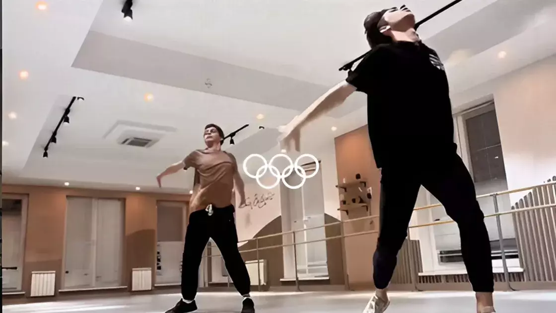 "Көздің жауын алады": Шайдоровтың хореографы спортшының жаттыққан сәтінен видеоны жария етті