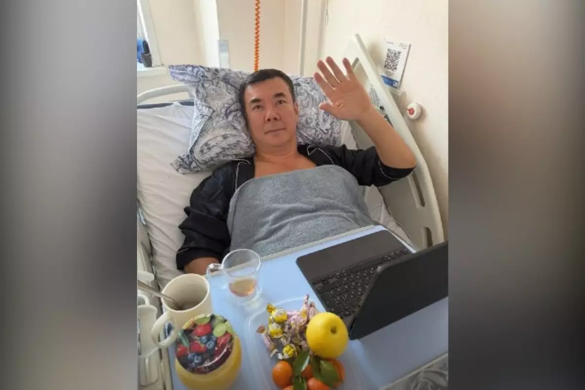 Нурлан Коянбаев сообщил о госпитализации