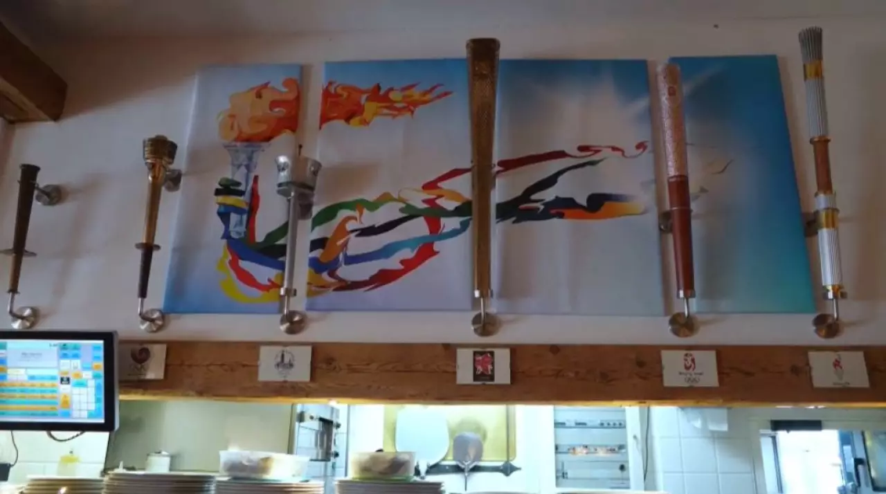 Ресторан с коллекцией олимпийских факелов работает в Кортина-д’Ампеццо