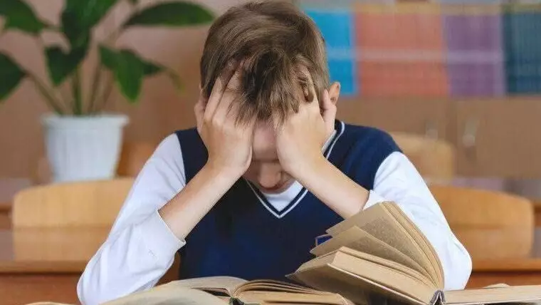 Қош бол, "БжБ", "ТжБ"!: Мұғалімдер мен оқушыларға арналған сүйінші жаңалық