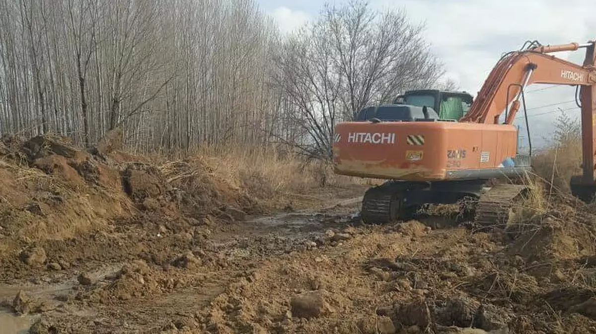 В Алматинской области начали очистку магистрального канала "Корам"