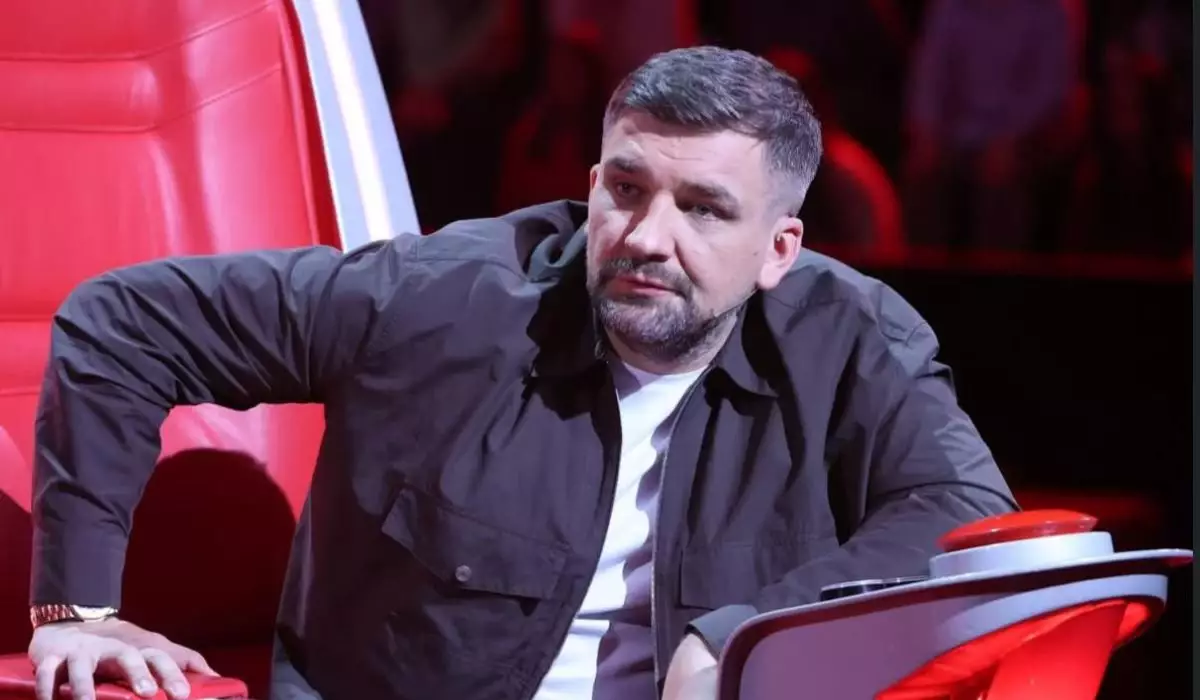 Ресейлік әнші Баста Air Astana ұшағының ақауына байланысты Ташкенттегі концертін кейінге шегерді