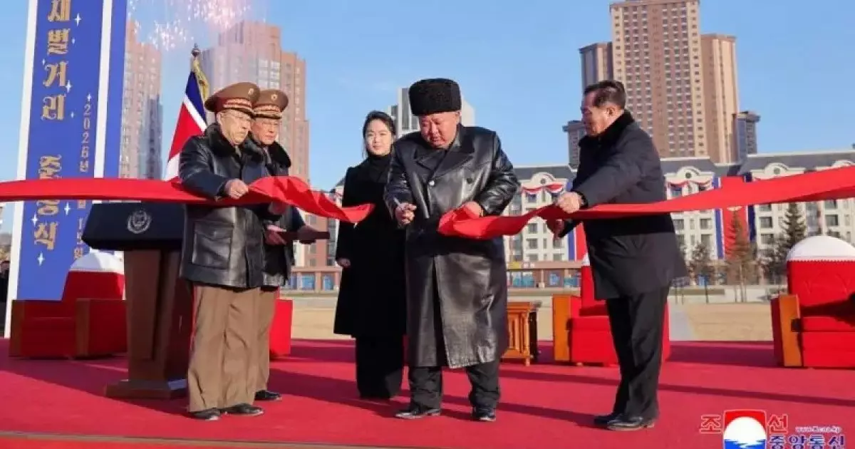  Ким Чен Ын Украинада қаза тапқан сарбаздарға пәтер үлестірді 