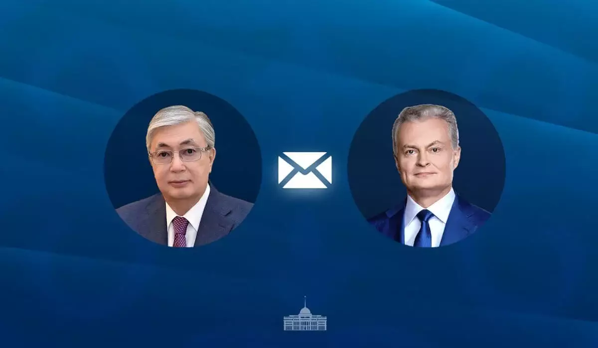 Токаев поздравил президента Литвы с национальным праздником