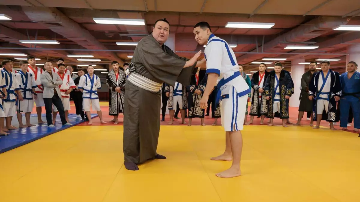 Нағашыларым – Ұлан Рысқұл мен Руслан Әбдіразақовқа еліктеп өстім – Ерсін Балтағұл