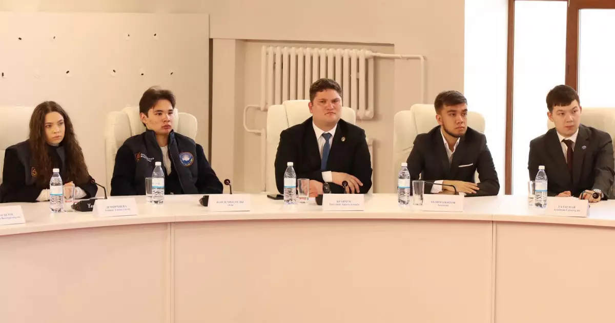  Ассамблея жастары «Біз – жаңа халықтық Конституция үшін!» атты республикалық форум өткізді 