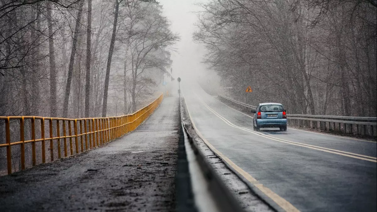Непогода сорвала движение между Астаной и Павлодаром