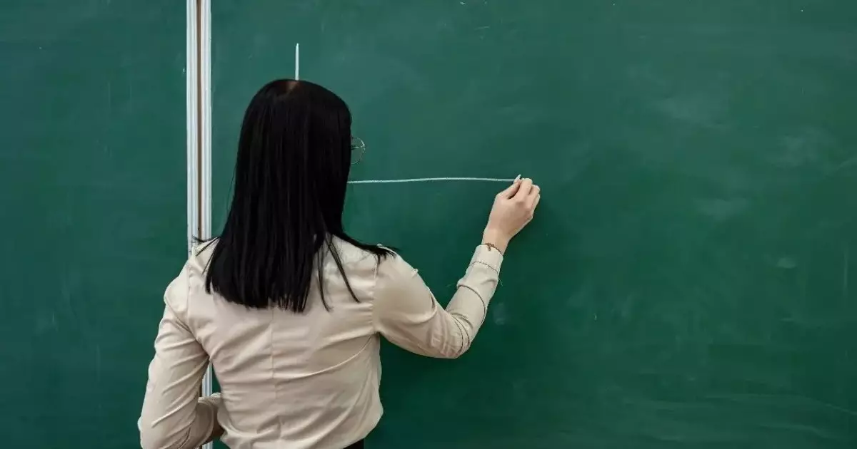  Мұғалімдерге қатысты заңға тағы бір өзгеріс енгізіледі 