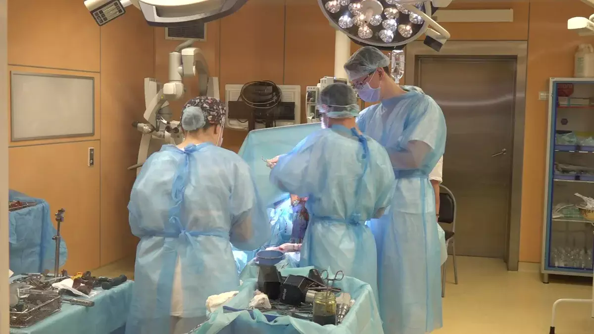 Алматыда хирургиялық экзоскоп көмегімен 40-қа жуық ота сәтті өтті