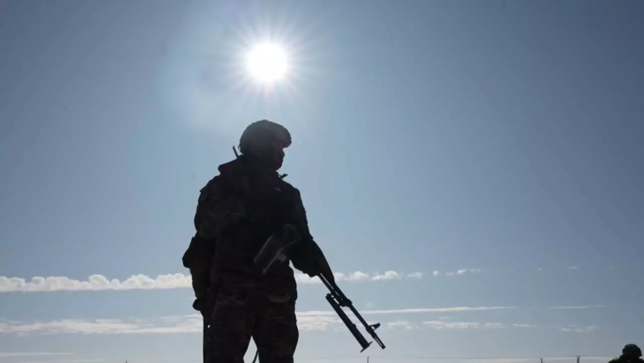 Десанттық-шабуылдау әскерлерінің жауынгерлік әзірлігі тексеріліп жатыр