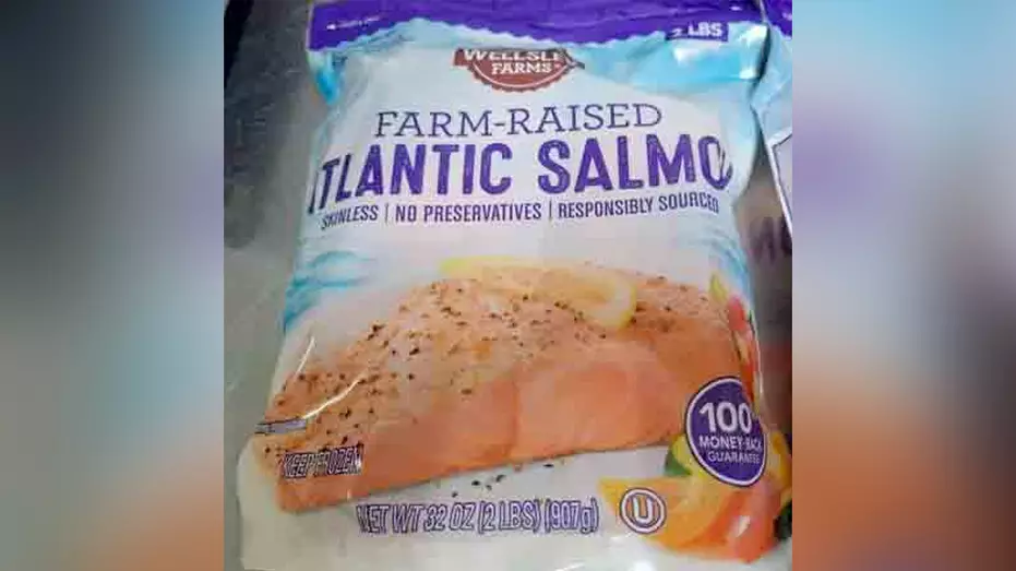 Лосось, продававшийся в оптовом клубе BJ’s, отозван из-за возможного заражения листерией.