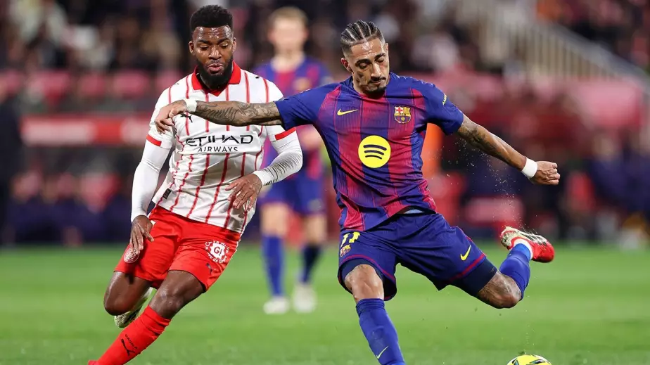 "Барселона" сенсационно проиграла и сделала "Реал" лидером