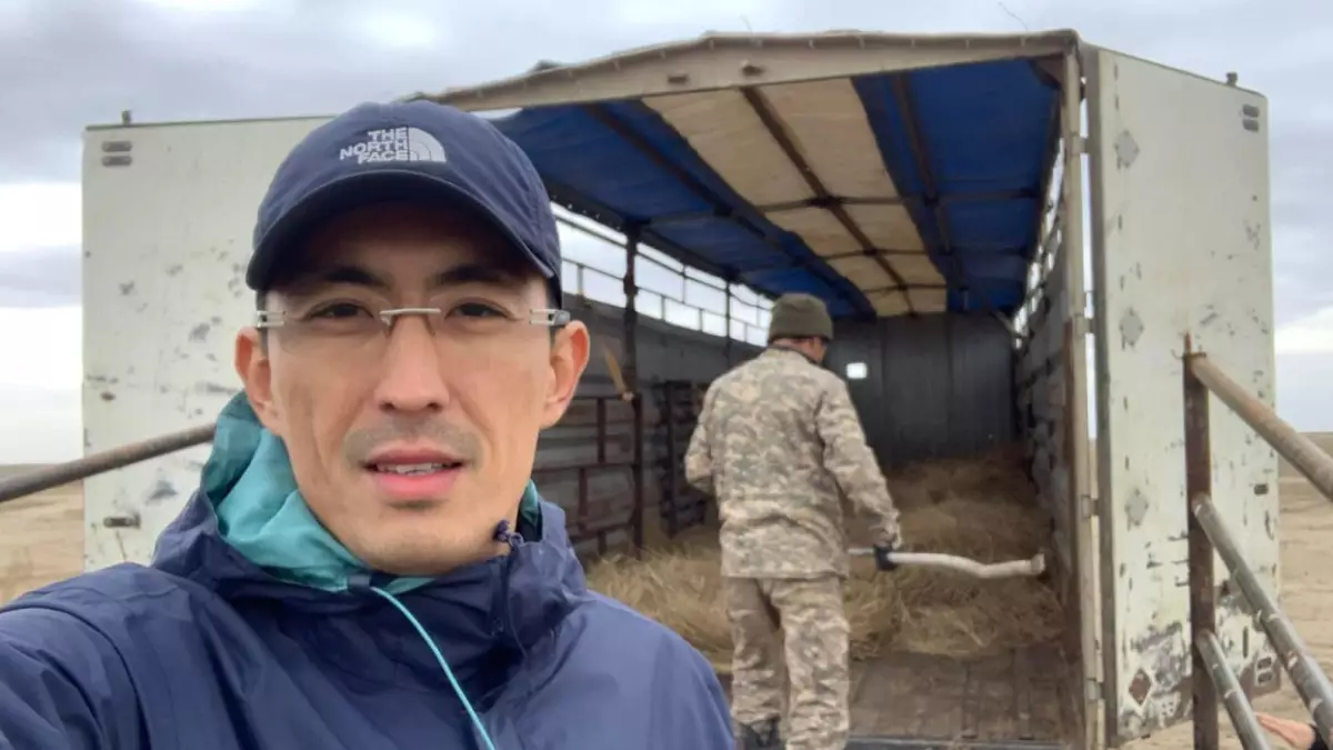 "Сиыр еті кемі 10-12 мың теңге болуы керек" дейді фермерлер