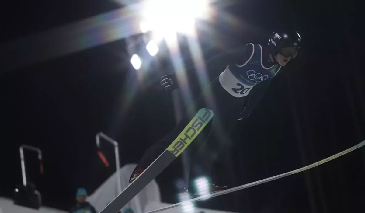 Сборная Казахстана заняла 11-е место в командных прыжках с трамплина на Олимпиаде-2026