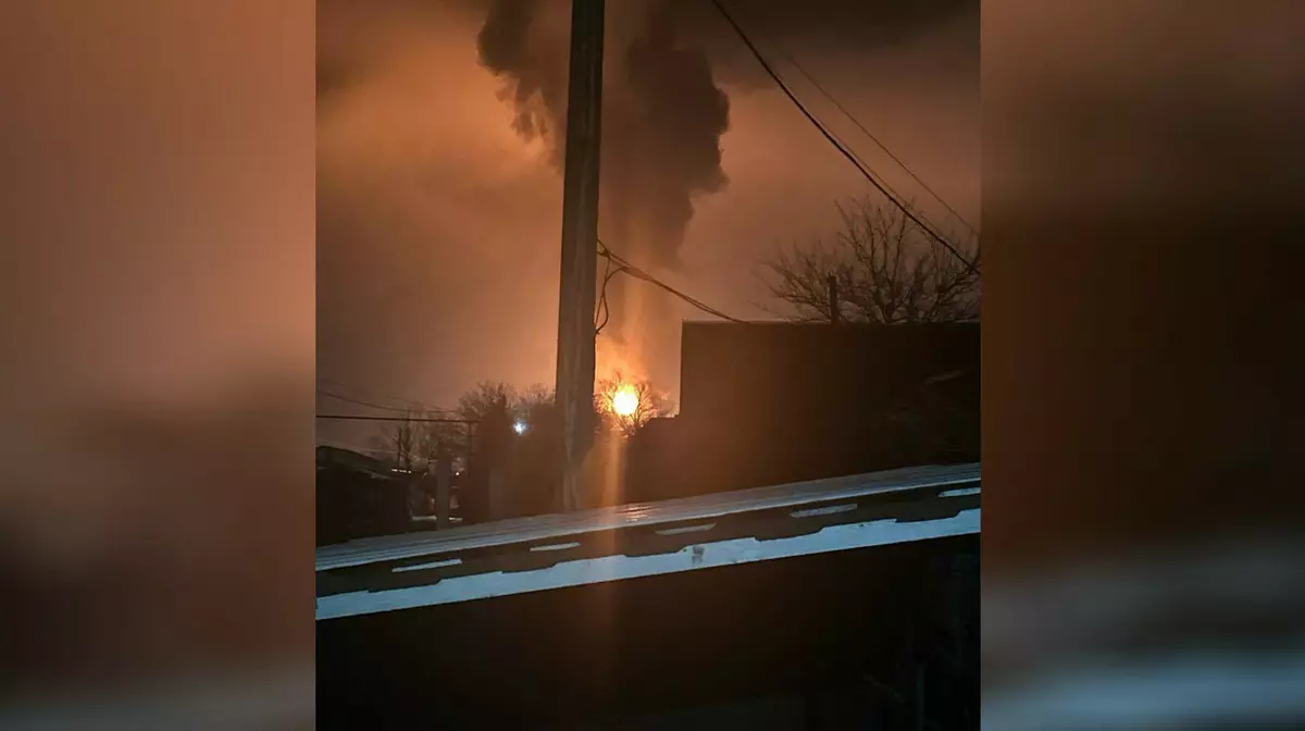 Пожар на Ильском НПЗ после удара дронов: площадь возгорания — 700 квадратных метров