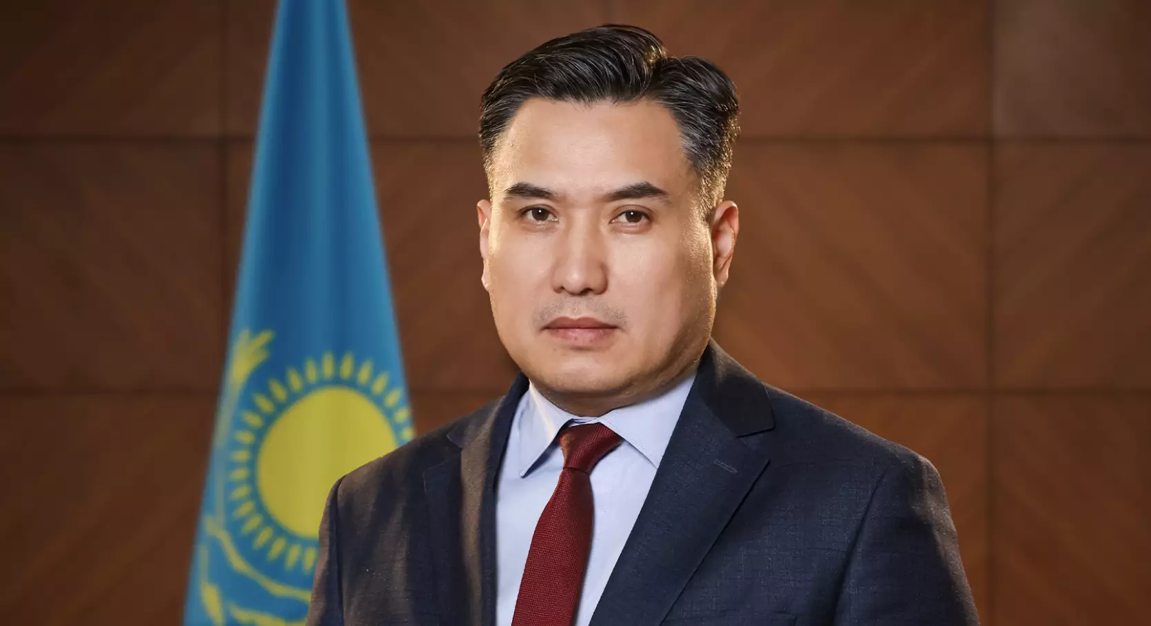 Еңбек министрі ант берді