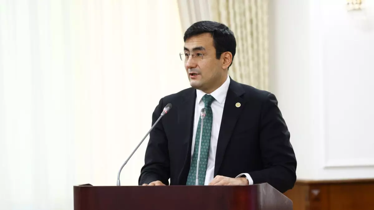 "Кофе ішіп отырады": Сол жағалаудағы адамдарға қатысты сынға жауап берілді