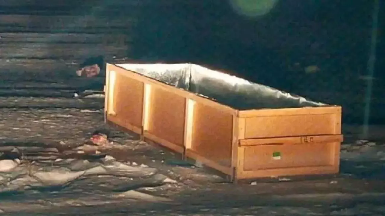 "Жерлеп тастағаннан" кейін үйге оралған". Жамбыл облысында "қайтыс болған" әйел бір айдан соң үйіне оралды