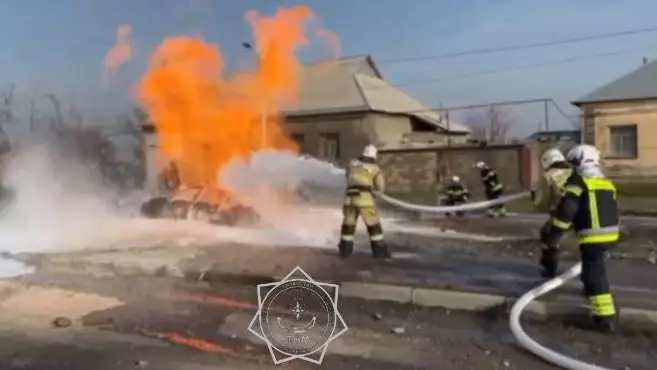 В Шымкенте авто спровоцировало взрыв газорегулятора